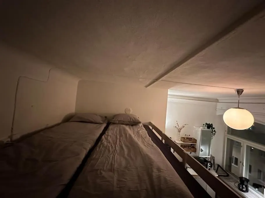 Uniikki, Kodikas Ja Supermukava Huoneisto Ydinkeskustassa! Apartment Helsinki Finland